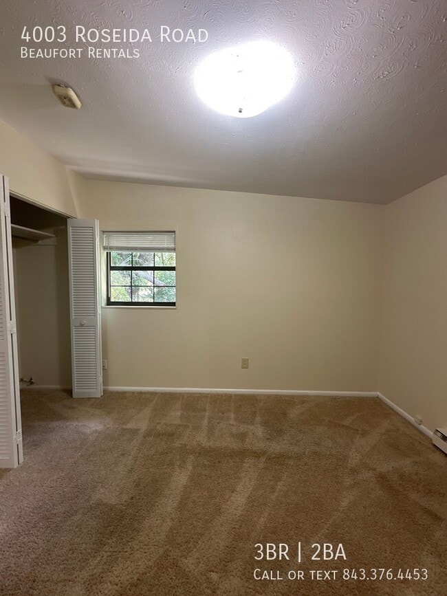 Building Photo - 4003 Roseida Rd