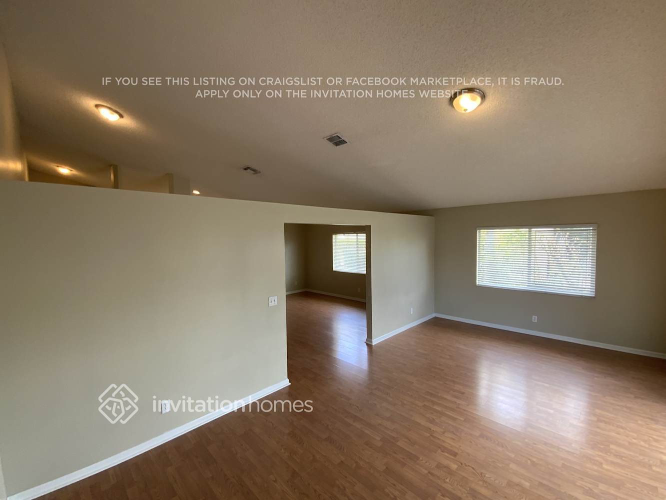 Building Photo - 5233 Rosen Blvd