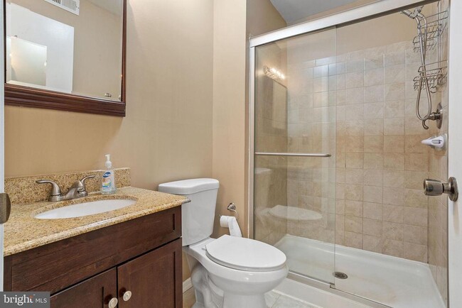 Building Photo - 501 Lindsey Ct