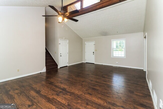 Building Photo - 2408 Chauncey Ln