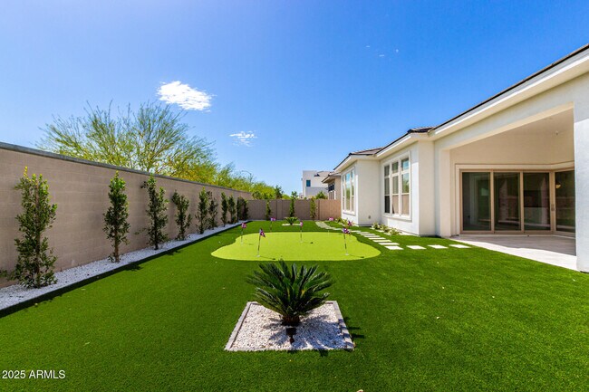 Building Photo - 12469 N 93rd Way
