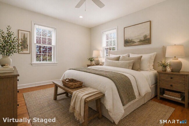 Building Photo - 32 Crescent Dr