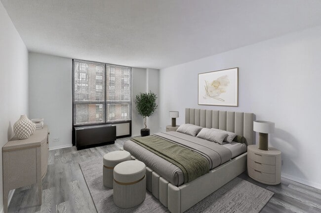 Building Photo - 899 S Plymouth Ct