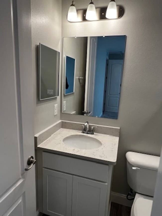 Building Photo - FOUR BEDROOMS and THREE BATHS For Rent