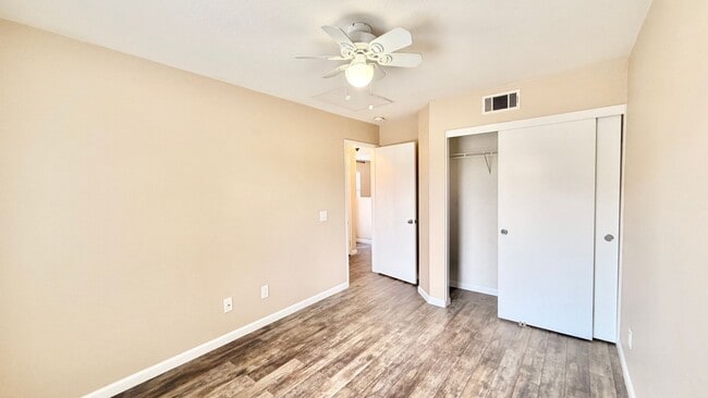 Building Photo - Bright & Lovely Two Story Townhome in the VistaMonte at San Luis Rey HOA Community of Oceanside!