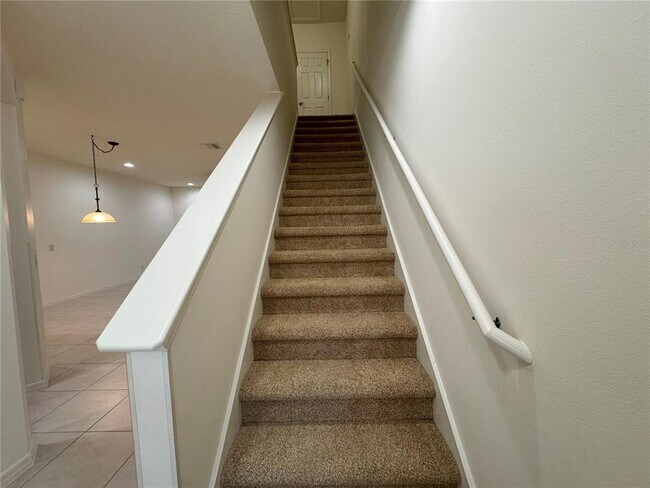 Building Photo - 1707 W Spring Meadow Loop