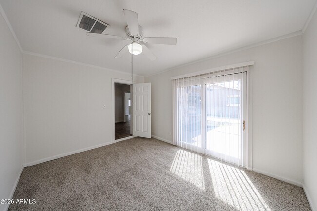 Building Photo - 3119 W Country Gables Dr