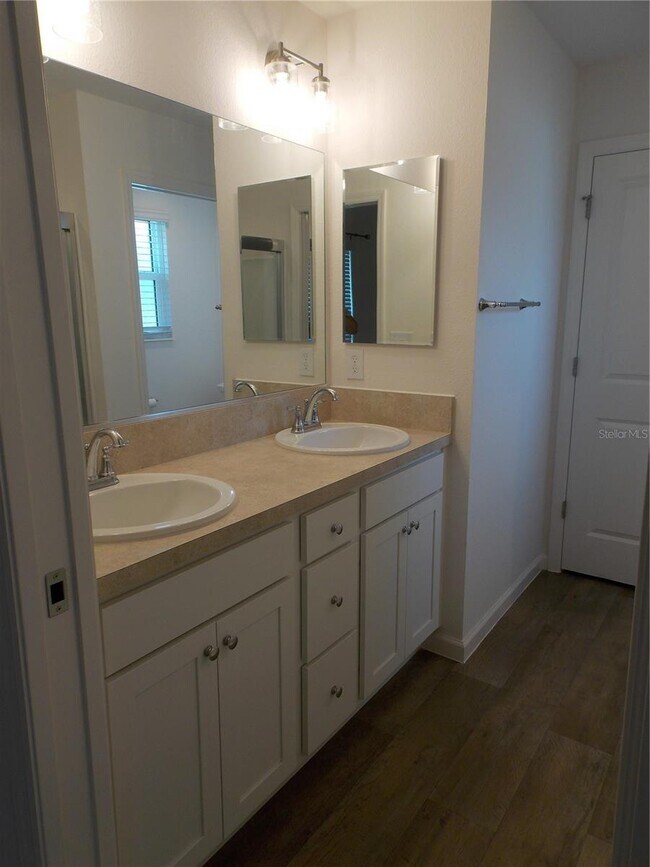 Building Photo - 4287 Fredda Ter