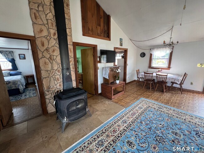 Building Photo - 389 Wyassup Rd