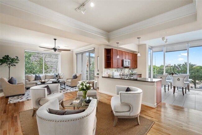 Building Photo - 3333 Allen Pkwy