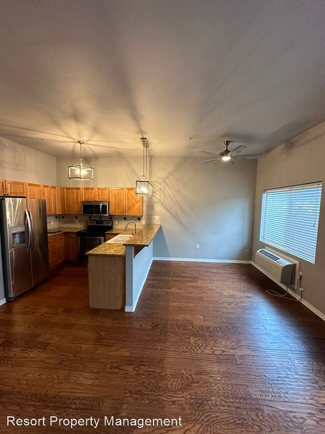 Building Photo - 3 br, 2 bath House - 310 Promenade Loop #107