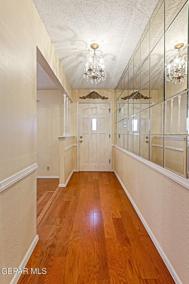 Building Photo - 9000 McCabe Dr