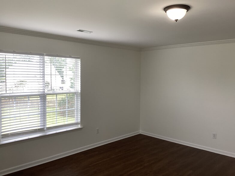 Building Photo - 1004 Christobal Ct