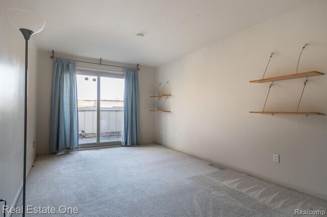 Building Photo - 1237 Oakwood Ct