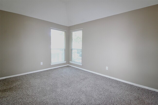 Building Photo - 4415 Crimson Ct
