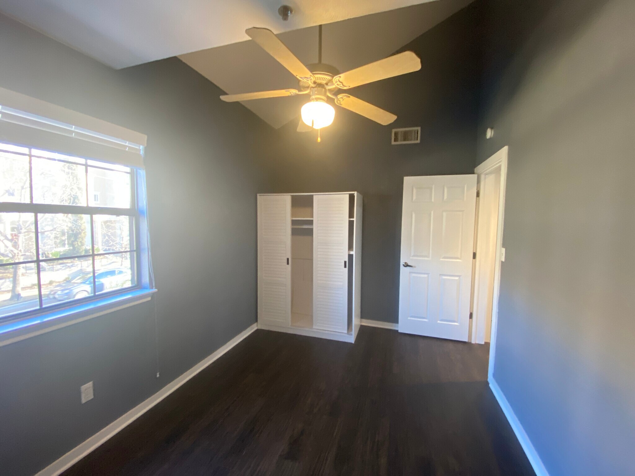 Guest room - 3901 Travis Street