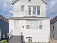 Building Photo - 511 S 9th Ave