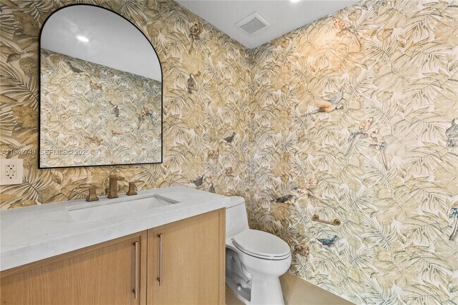 Building Photo - 3320 SW 121st Ave