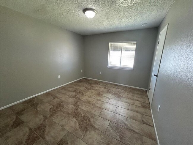 Building Photo - 4405 S Semoran Blvd