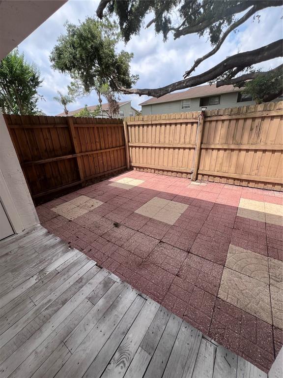 Building Photo - 226 Thorntree Pl