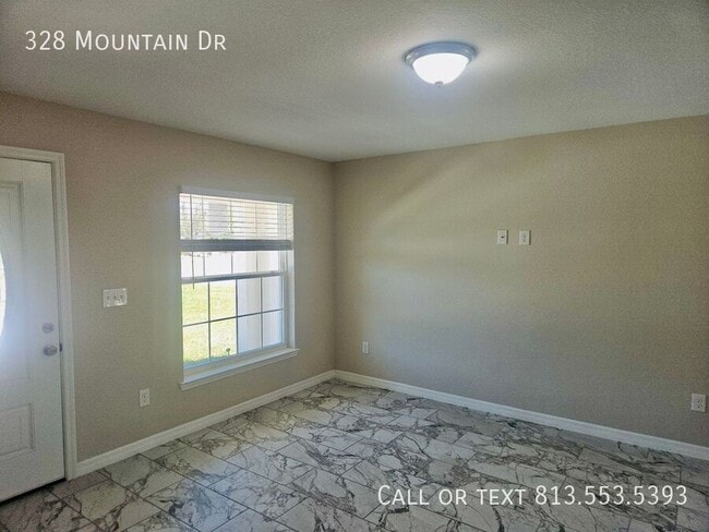 Building Photo - 328 Mountain Dr