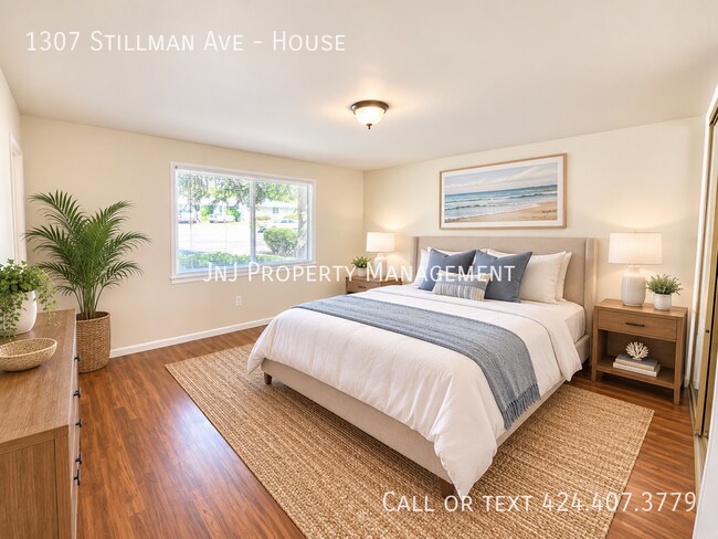 Building Photo - 1307 Stillman Ave