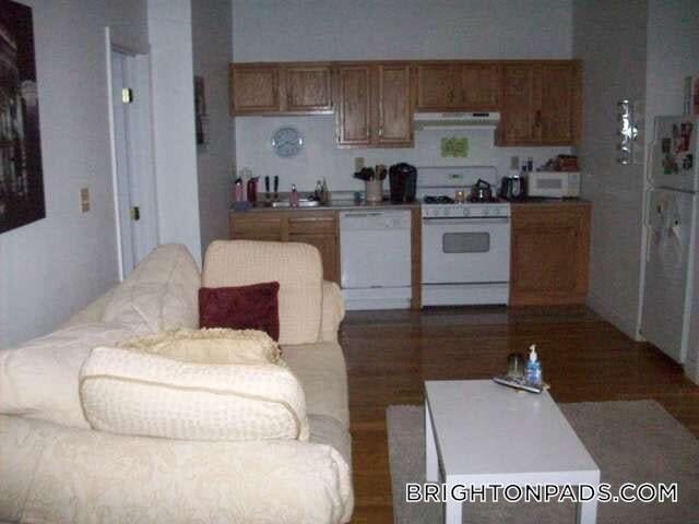 Building Photo - 35 Cummings Rd