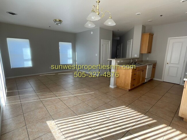 Building Photo - 3 Bedroom, 3 Bath, 2 Car Garage with Fenced Backyard Townhouse