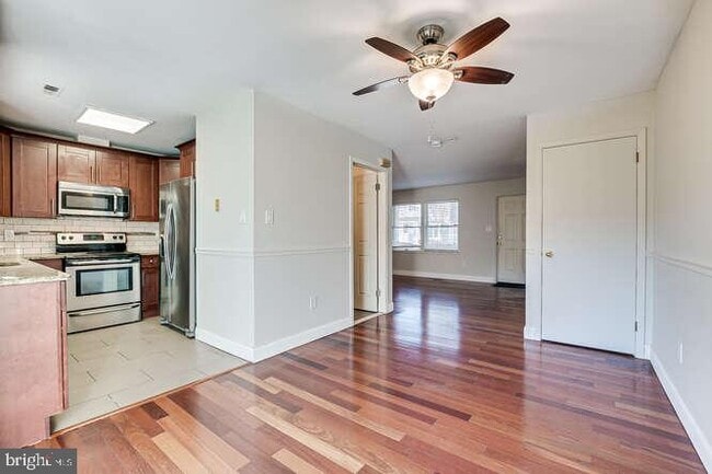 Building Photo - 79 DAVID BREARLEY Ct