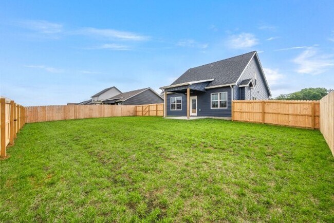 Building Photo - Beautiful Single Family Home