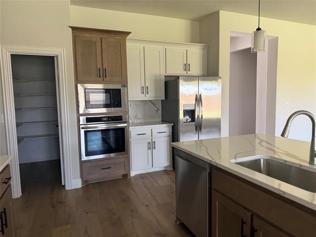 Building Photo - 3818 Mesa Verde Dr