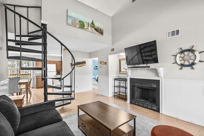 Building Photo - 2535 Great Scott Dr