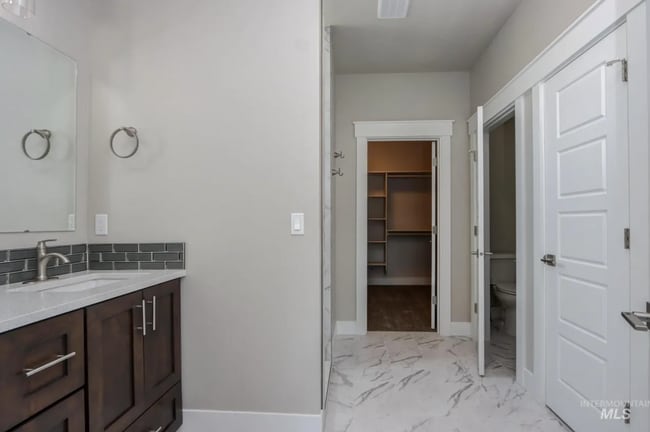 Building Photo - 3024 Sepulveda Dr