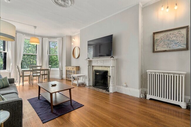 Building Photo - 377 Commonwealth Ave