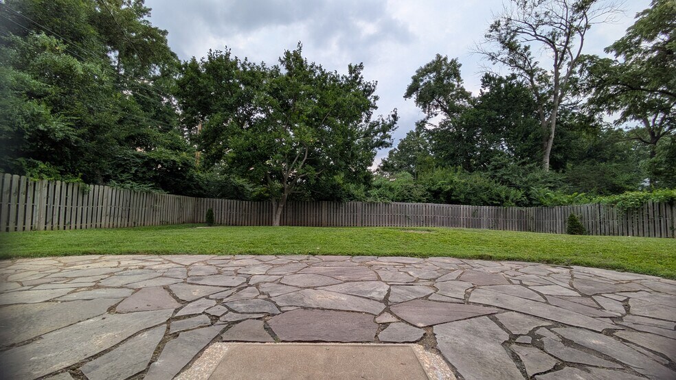 Building Photo - 65 Ridge Line Dr