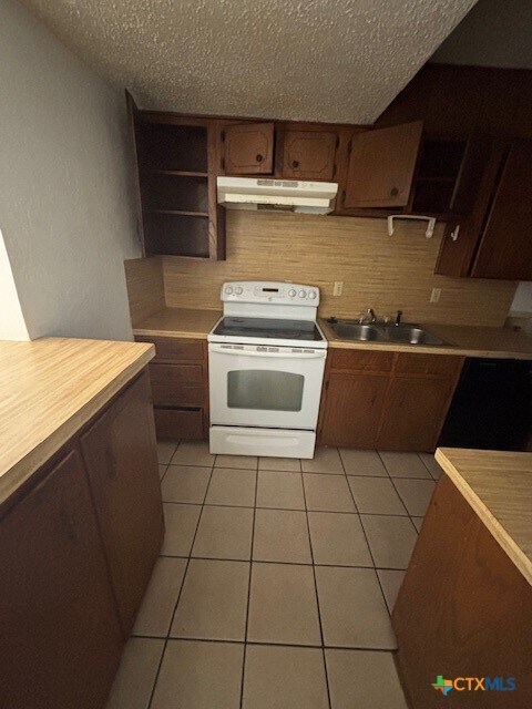 Building Photo - 501 N 46th St