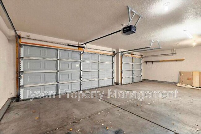 Building Photo - 8004 Corn Mountain Pl NW