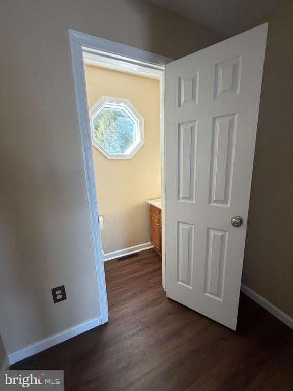 Building Photo - 11 Corriere Rd