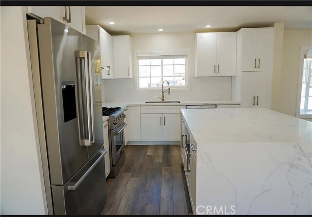 Building Photo - 18271 Roberta Cir