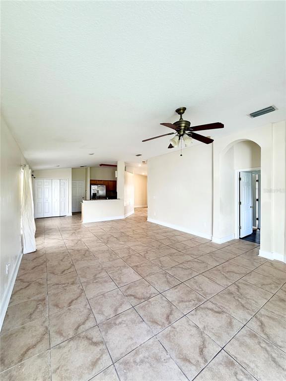 Building Photo - 7731 Carriage Pointe Dr