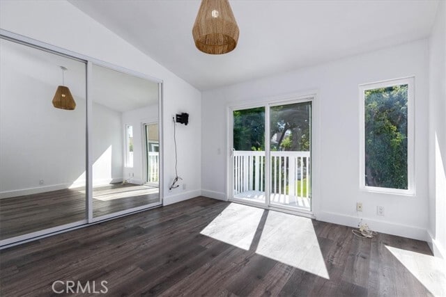 Building Photo - 9 Briarwood Ln