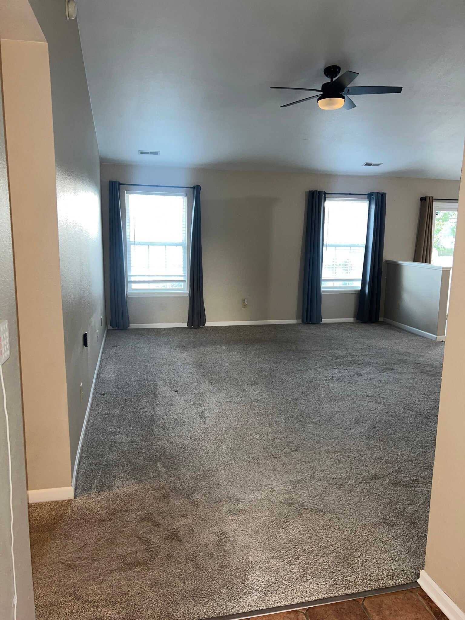 Living room - 227 Lakemoore St