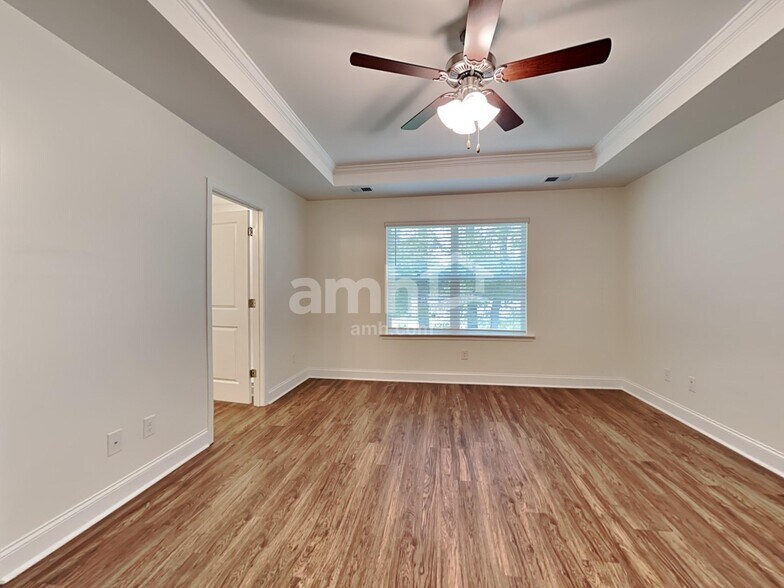 Building Photo - 1835 Produce Ln