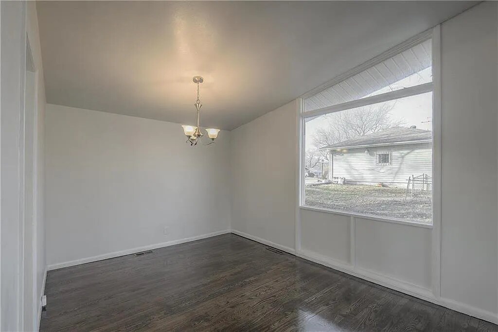 Building Photo - 6306 Fairlane Dr