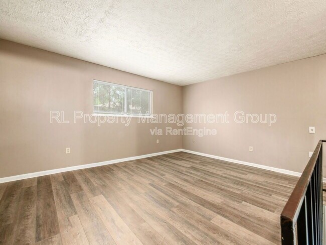 Building Photo - 4923 Myers Rd