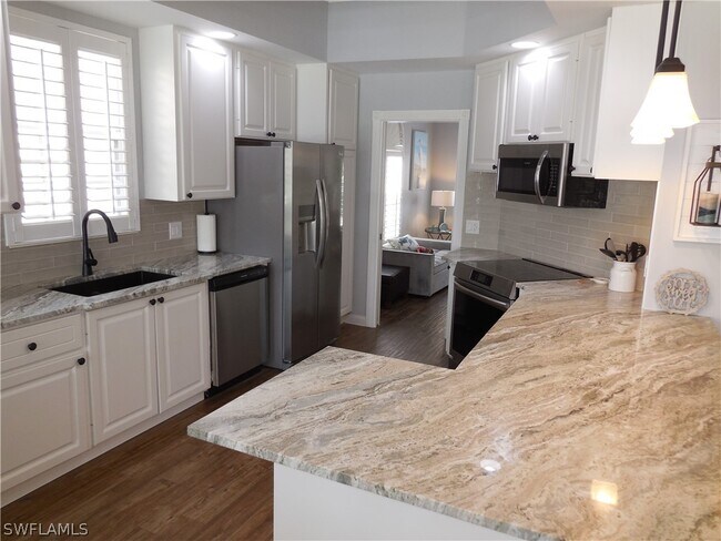 Building Photo - 5267 Hawkesbury Way