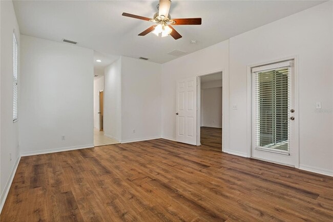 Building Photo - 12814 Cattail Shore Ln