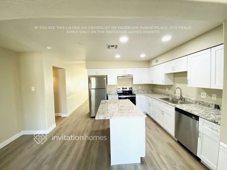 Building Photo - 99 S 94th St