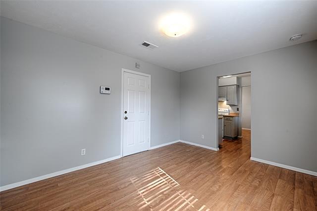 Building Photo - 2304 Meadow Crest