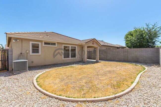 Building Photo - 21829 E Puesta Del Sol